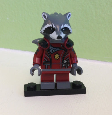 LEGO Minifigure-Rocket Raccoon - Dark Red Outfit-Super Heroes / Guardians of the Galaxy-SH090-Creative Brick Builders